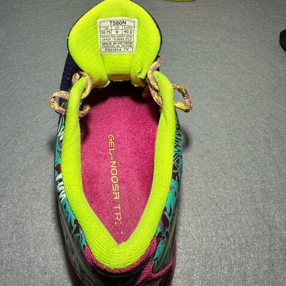 ASICS Women's GEL-Noosa Tri 10 - Picture 8 of 9